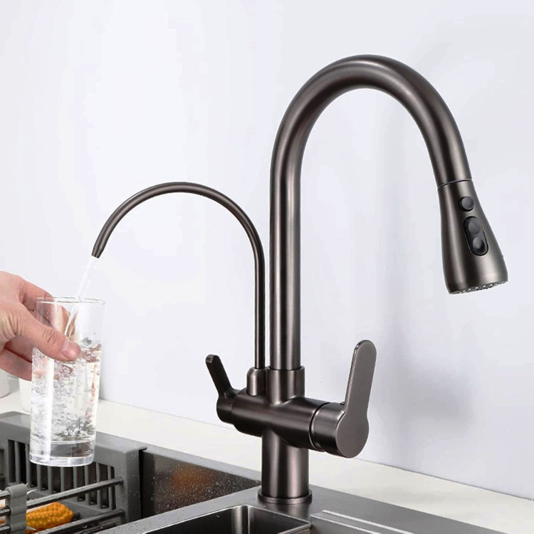 نمای شیر همراه با شیر تصفیه دار