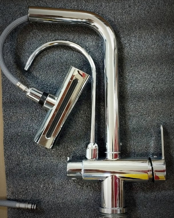 شیر آشپزخانه با قابلیت تصفیه آب و شاوری