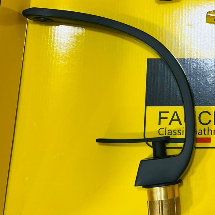 تصویر از نمای دیگر