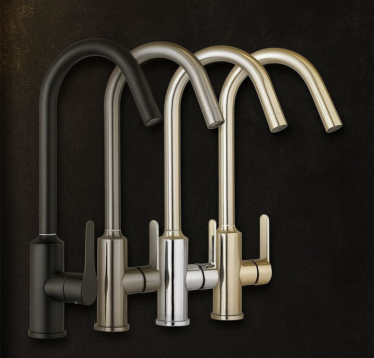 نمای نزدیک از چند رنگ