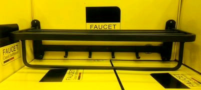 رخت آویز رنگ مشکی تاشو